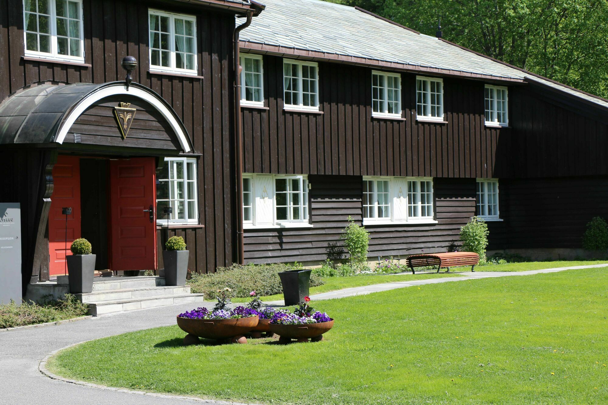 Lysebu Hotel Oslo Exterior photo